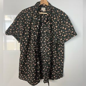 J.Crew | Classic Fit 100% cotton | button-up short sleeve shirt | Size XL